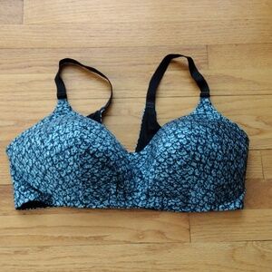 Torrid Wireless Bra 42DDD